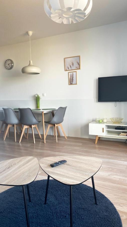 Apartament Z Widokiem Na Morze Ujście-Darłowskie Eksteriør billede